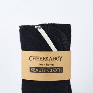 (NWT) Cheeks Ahoy Black Hemp Beauty Cloth